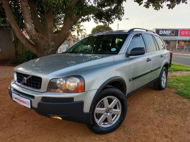 Volvo - XC90 2.5T AWD