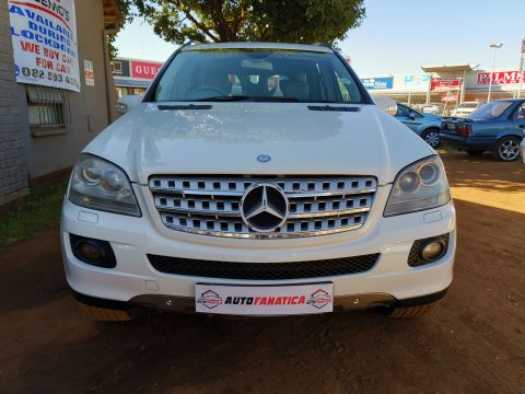 Mercedes-Benz - ML350 4MATIC 