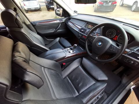 BMW - X5 3.0D 7 Seater