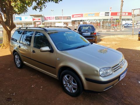 Volkswagen - Golf 4 1.6i Station Wagon