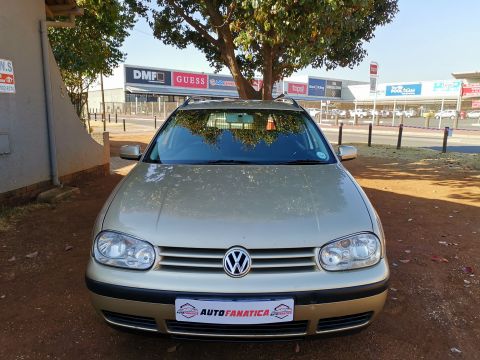 Volkswagen - Golf 4 1.6i Station Wagon