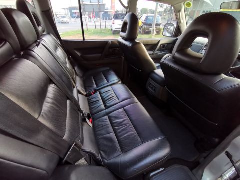 Mitsubishi - Pajero 3.2DiD GLS