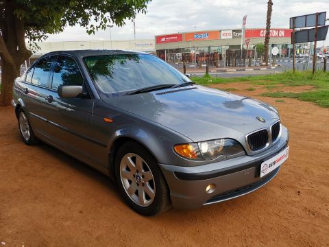 BMW - 318i E46