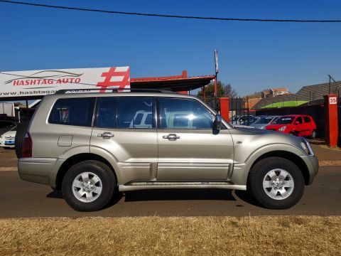 Mitsubishi - Pajero 3.2DiD GLS