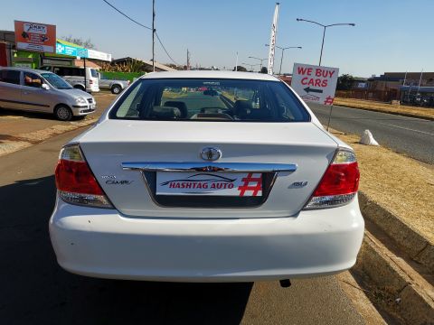 Toyota - Camry 2.4GLi 