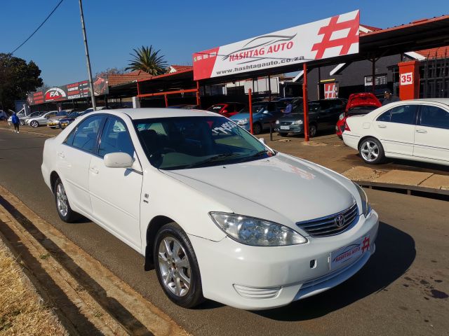 Toyota - Camry 2.4GLi 