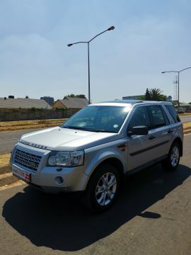 Land Rover - Freelander 2 SE TD4 