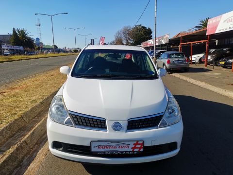 Nissan - Tiida 1.6i