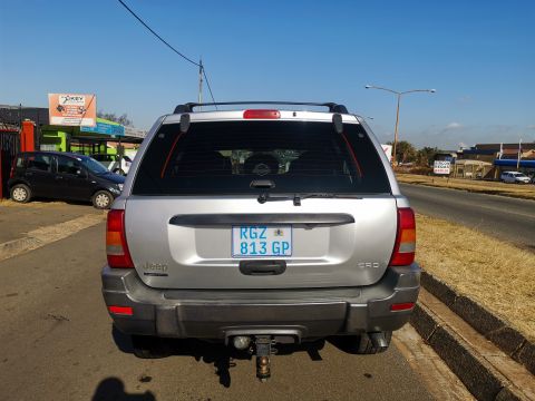 Jeep - Grand Cherokee Laredo 2.7CRD