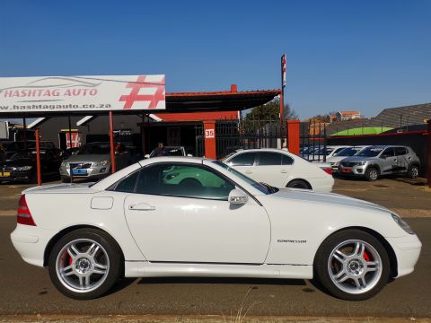 Mercedes-Benz - SLK 200 Kompressor AMG