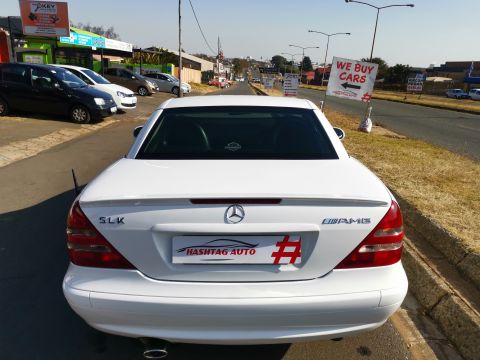 Mercedes-Benz - SLK 200 Kompressor AMG