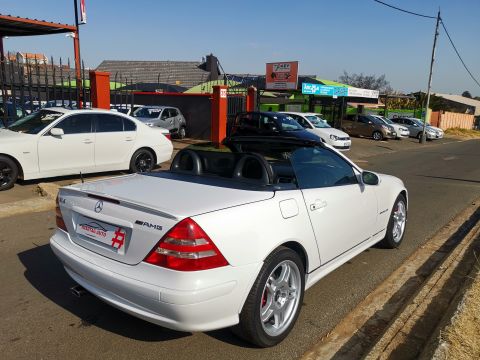 Mercedes-Benz - SLK 200 Kompressor AMG