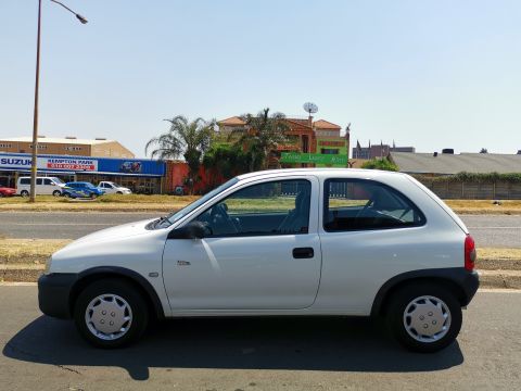 Opel - Corsa Lite