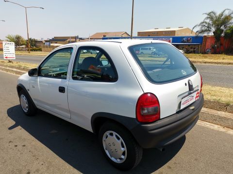 Opel - Corsa Lite