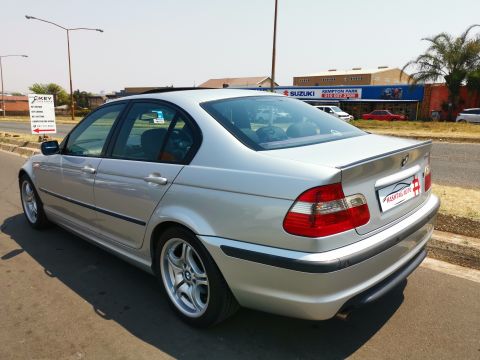 BMW - 318i Sports Pack Individual Motorsports