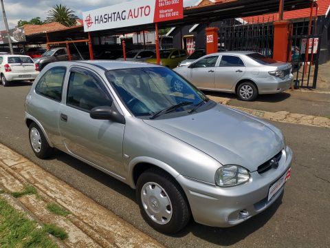 Opel - Corsa Lite Plus 