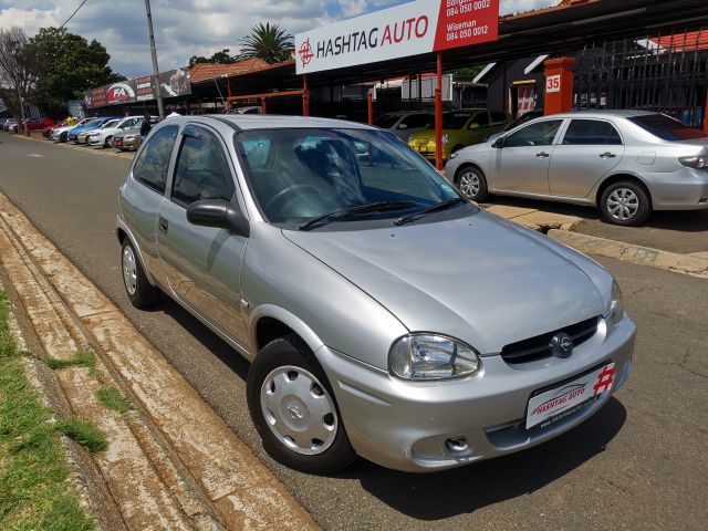 Opel - Corsa Lite Plus 