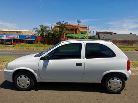 Opel - Corsa Lite