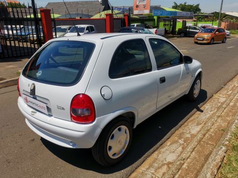 Opel - Corsa Lite