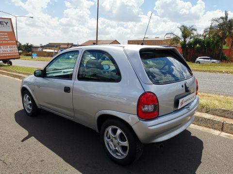 Opel - Corsa Lite Sport