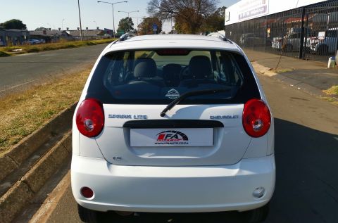 Chevrolet - Spark Lite LS