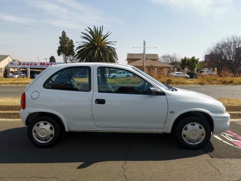 Opel - Corsa Lite