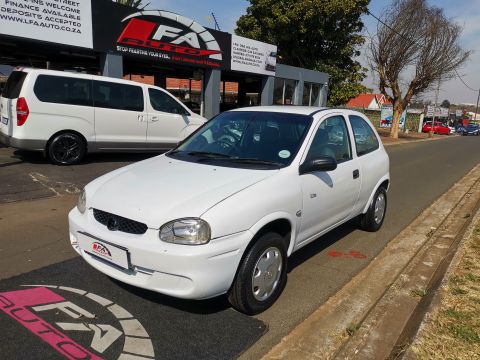 Opel - Corsa Lite