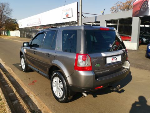 Land Rover - Freelander 2 SE TD4