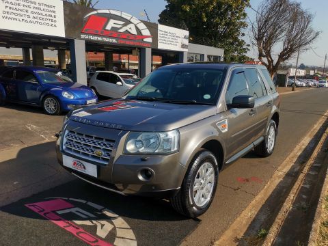 Land Rover - Freelander 2 SE TD4