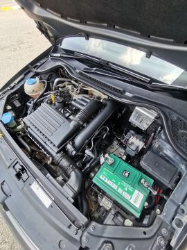 Volkswagen - Polo 1.2TSI Highline DSG