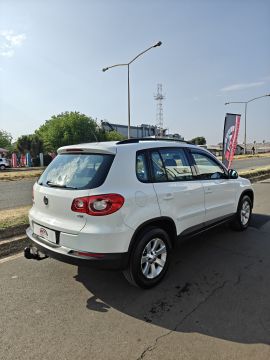 Volkswagen - Tiguan 1.4TSi 4Motion