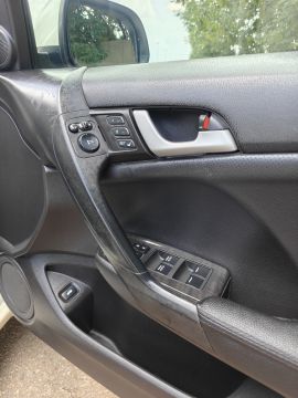 Honda - Accord 2.2i-DTEC