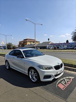 BMW - 220d M Sport