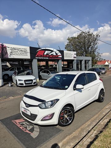 Hyundai - i20 1.4 Fluid