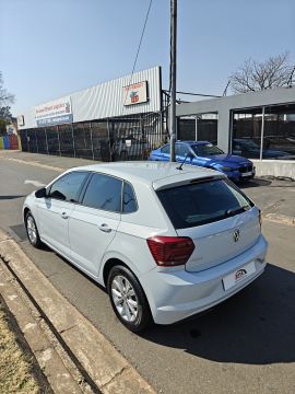 Volkswagen - Polo 1.0TSi