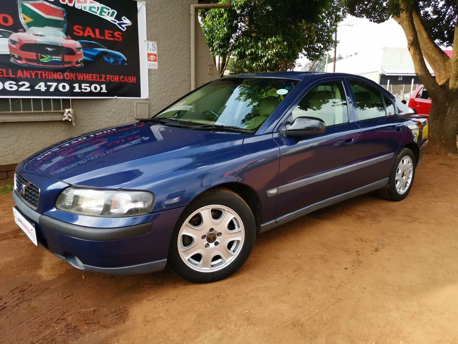 Volvo S60 T5 Auto 