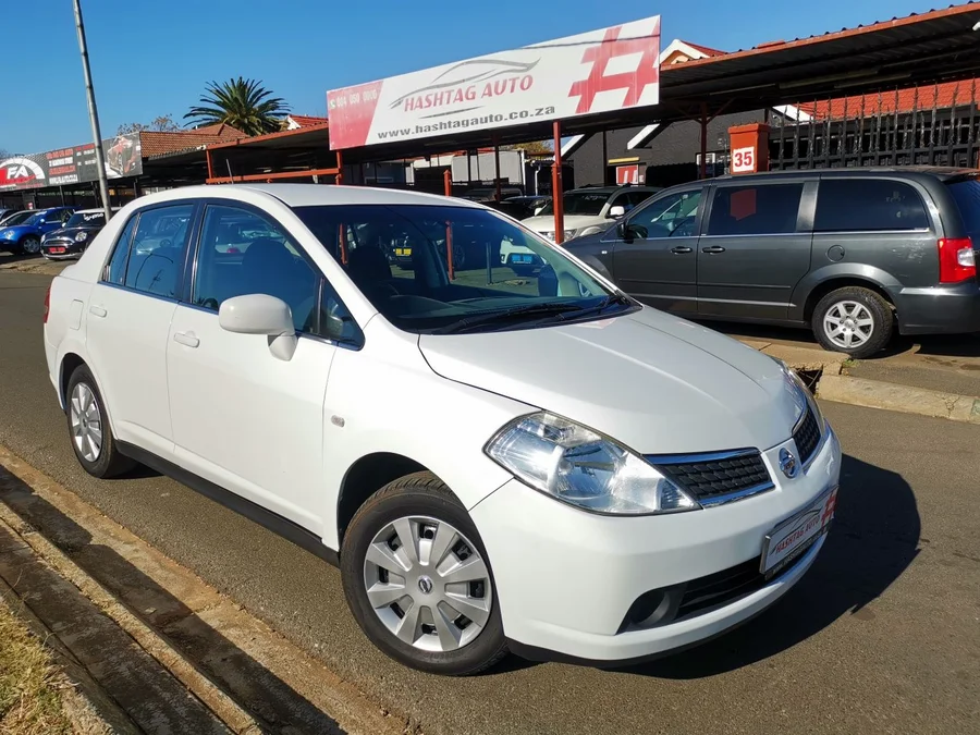 Nissan Tiida 1.6i